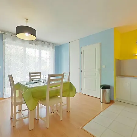 Moderne 2p, 4 Couchages, Terrasse, Proche Et Centre, Parking, St Gilles Croix De Vie - Fr-1-224-217 * Saint-Gilles-Croix-de-Vie